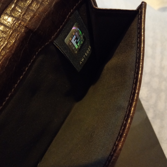 COPY - Fendi Zucca Kisslock wallet - Picture 4 of 12